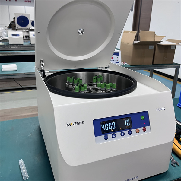centrifuge 4000 rpm 1