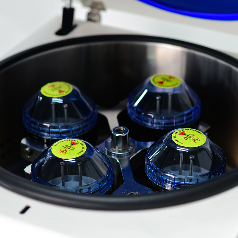 Centrifuge with UV Lamp for Clinical Laboratory